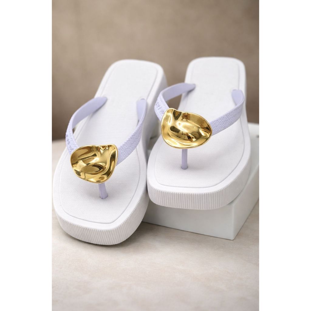 Chinelo Confortavel Plataforma Feminino Leve Moderno Clássico - Flat Veneza Luxuosa Bico Quadrado
