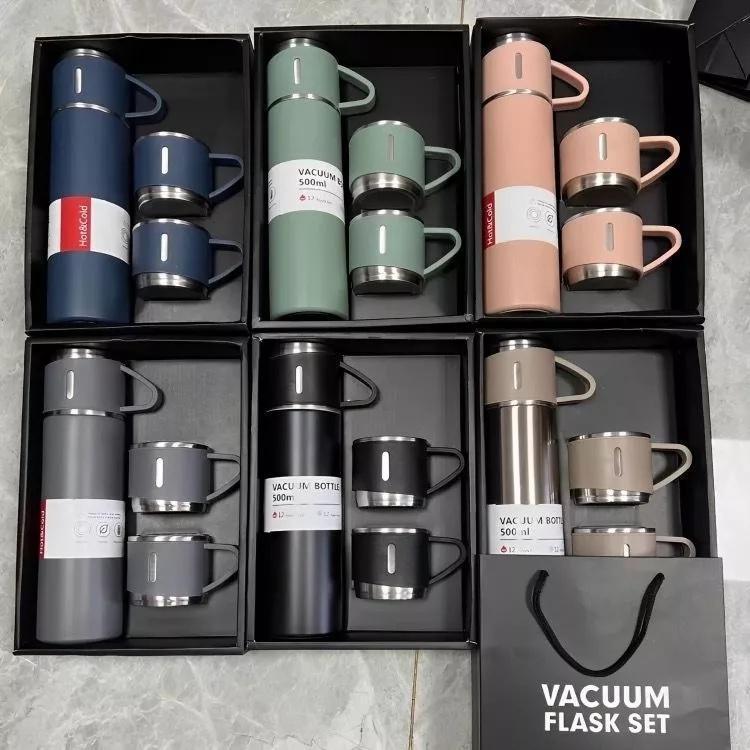 Kit Garrafa Térmica Vacuum Bottle 500ml Inox com 3 Copos Café Chá Presente Elegante