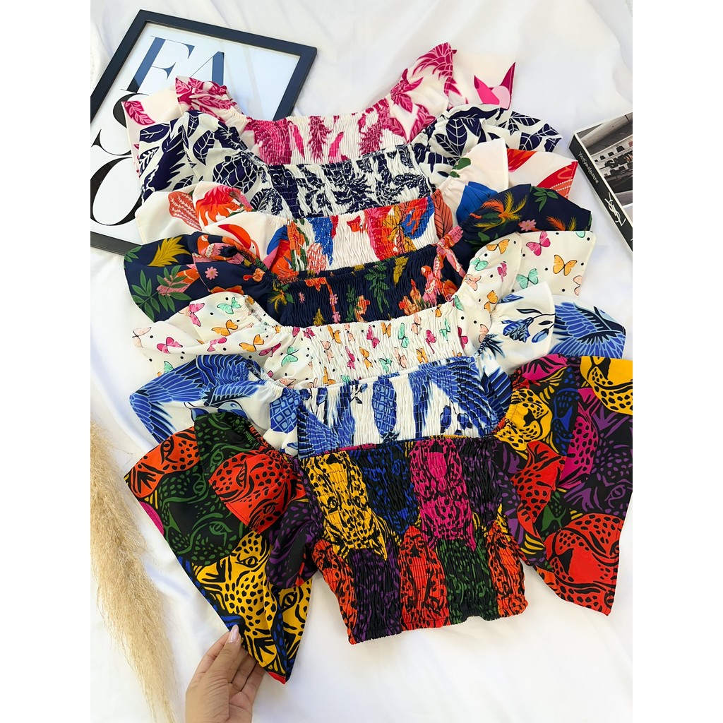 Cropped Ciganinha Lastex Estampa Tendencia Blogueira Tucano Arara Borboleta Onca Verao