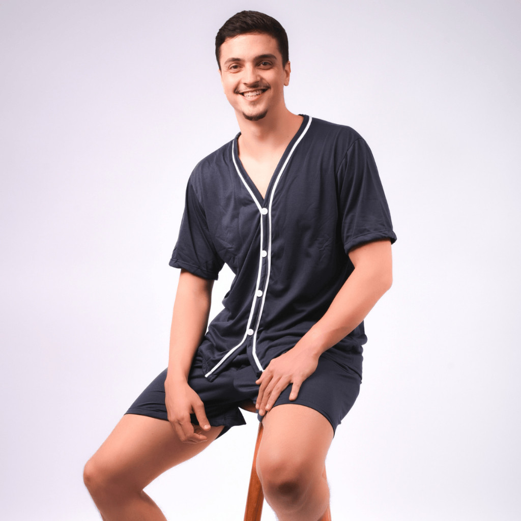 Kit Conjunto Pijama Masculino Adulto Gola V Com Botões Malha Confortável Calça e Short