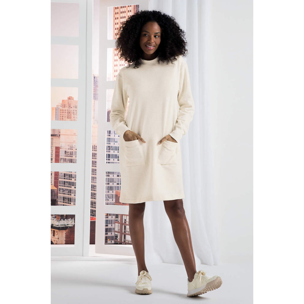 Vestido Feminino Comfy Moletom Com Bolsos Marialícia Bege