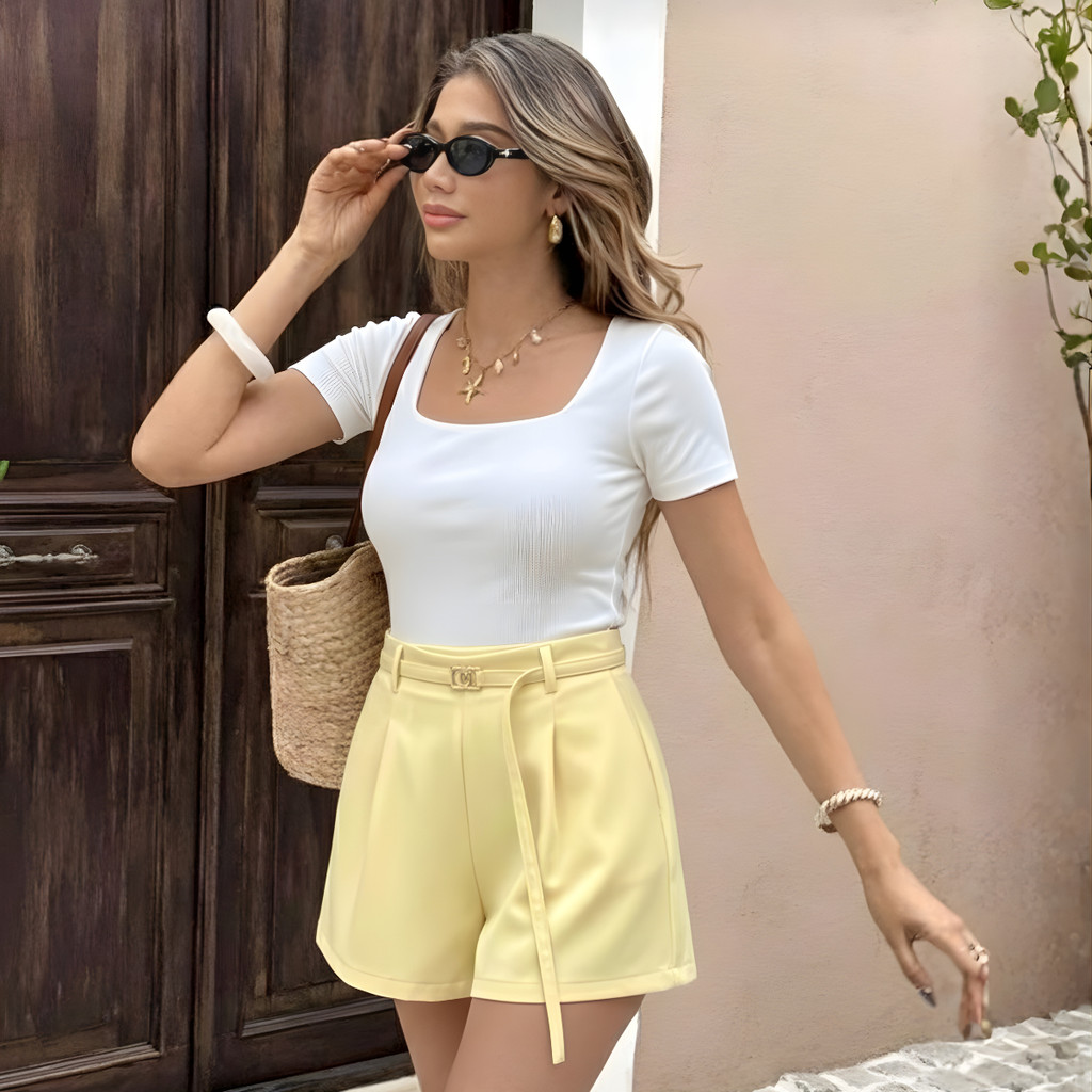 Kit Conjunto Body Gola Quadrada + Short Colors em Alfaiataria com Cinto Tirinha Feminino Blogueira Moda Paty Nordestina