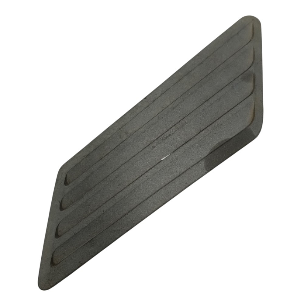 Grade Ventilacao Esquerdo Gm Chevette 1987 1993 94625122