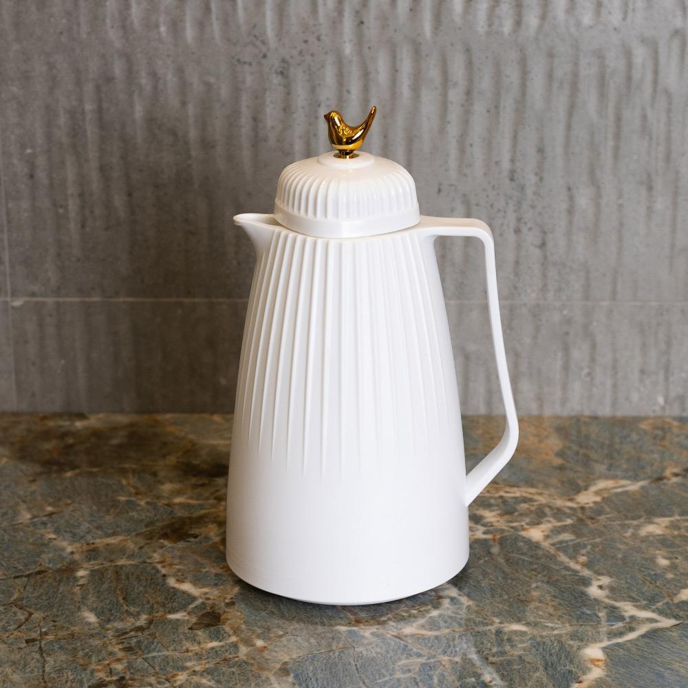 Garrafa Térmica de Plástico Dove Branca 1L em Oferta na Shopee