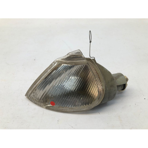 Seta Pisca Direita Renault Laguna 1995 1999 Detalhe  Laranja