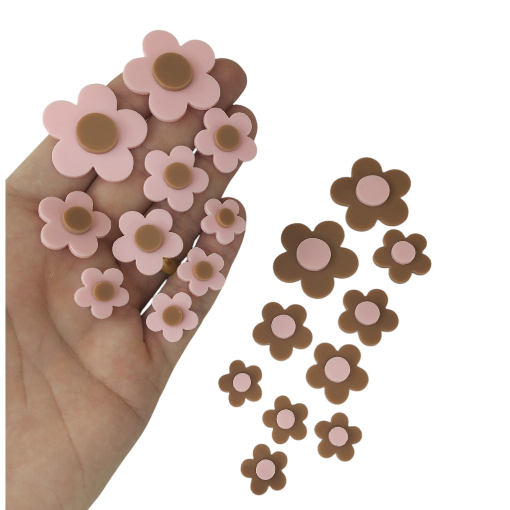 Kit 20 Flores Acrílicas Marrom com Rosa– Mix de Tamanhos para Laços e Artesanato