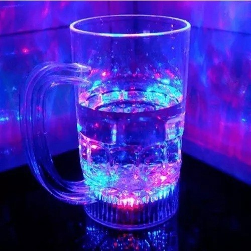 Caneca LED Cerveja com 350 ML - bebida refrigerante suco balada festa aniversário