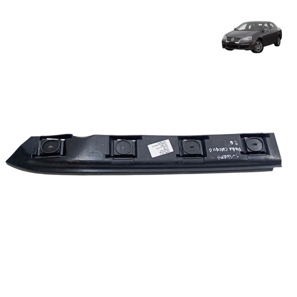 Guia parachoque traseiro esquerdo Volkswagen Jetta 2007 2010