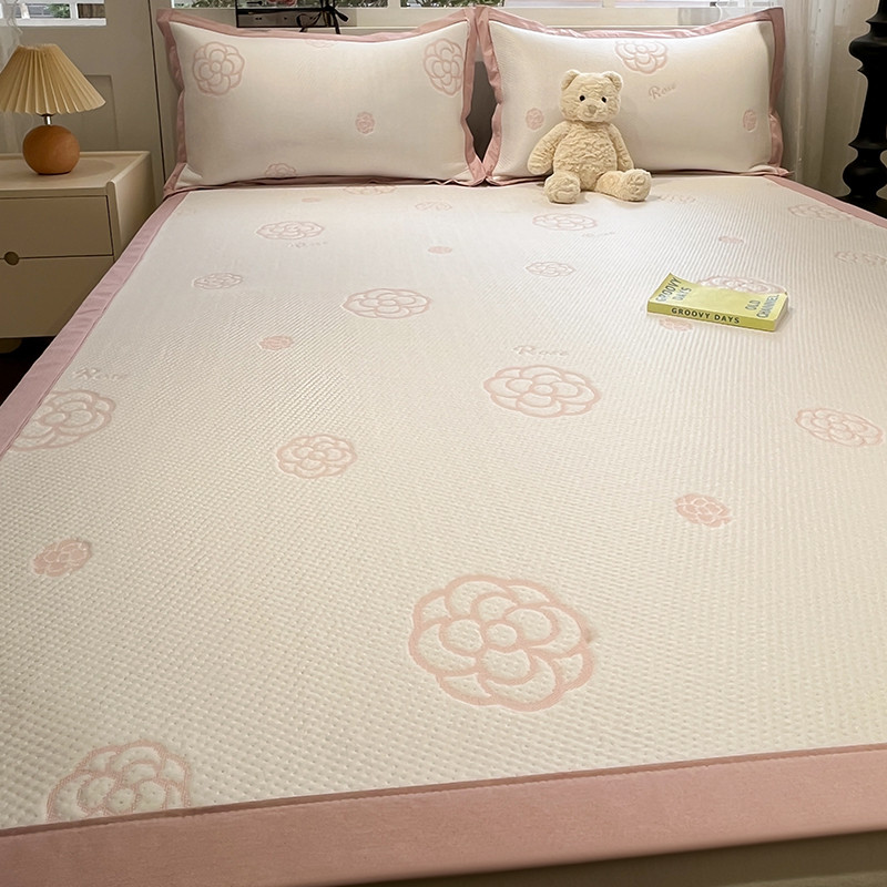 High-End classe A gelo seda legal esteira conjunto de três peças lençol estilo verão 2025 novo estilo máquina lavável ve