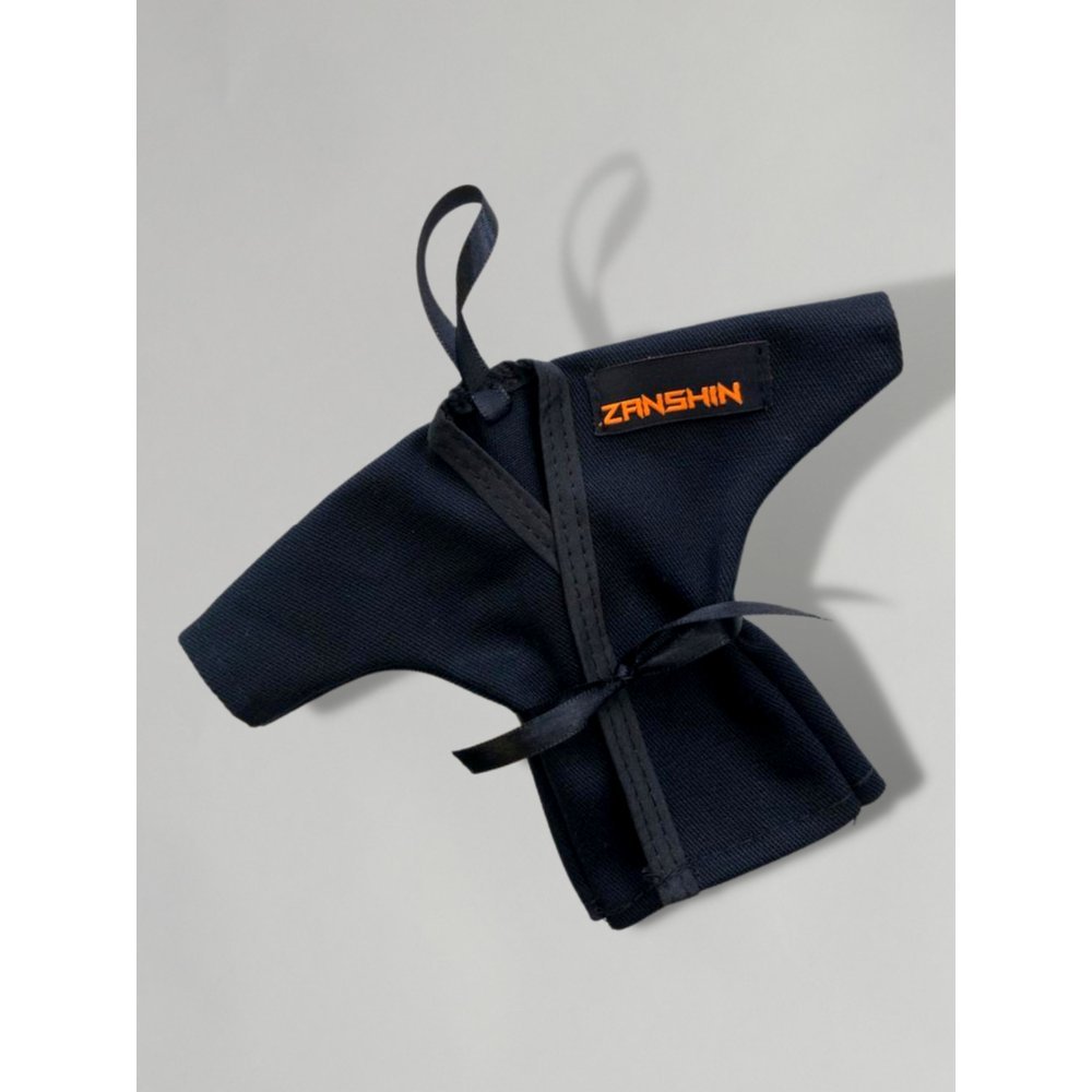 Chaveiro Kimono de Karate Preto