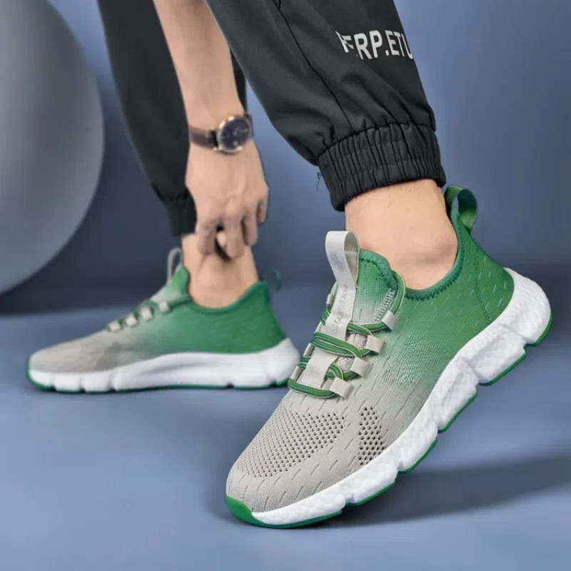Tênis Masculino Leve Esportivo Casual Respirável 36-45 em Oferta na Shopee
