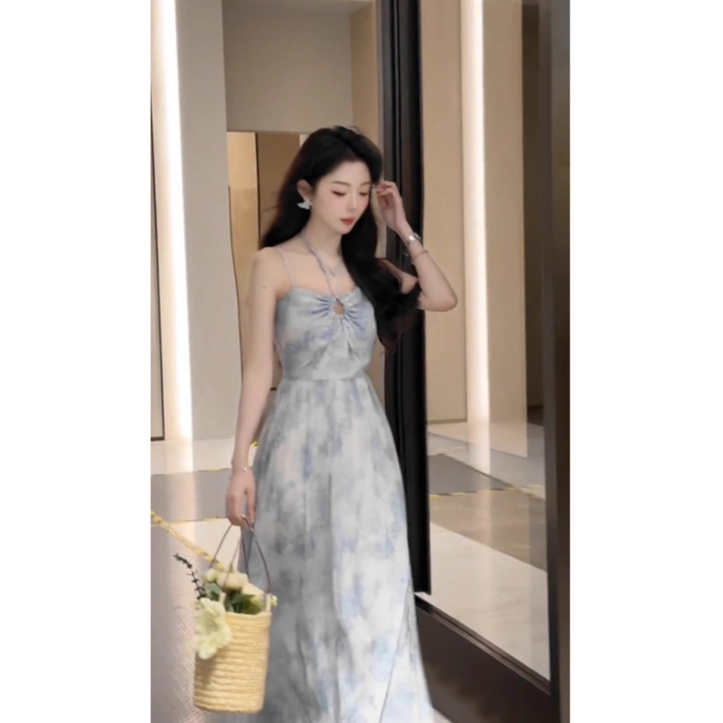 T temperamento moda estilingue High-End simples nicho passeio quente menina vestido de manga curta saia vestido de enfer