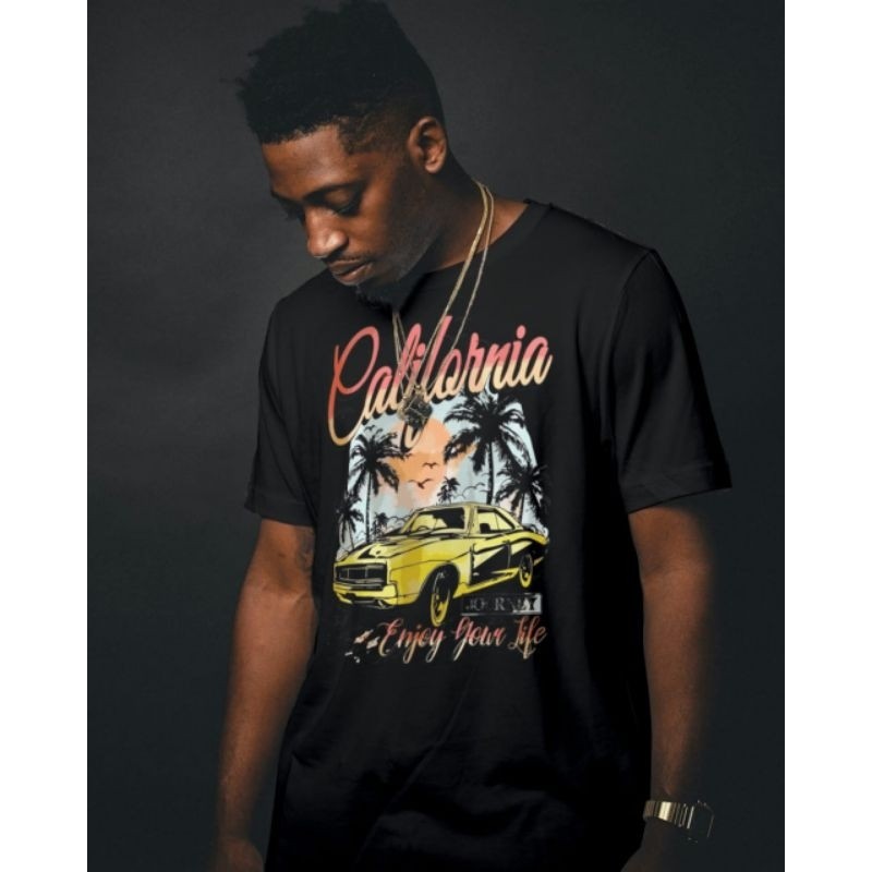 Camiseta Masculina California Retrô – Estampa Carro Vintage e Praia | Moda Casual Algodão