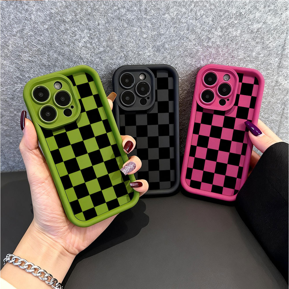 Case Silicone Macio Para Samsung A55/A35/A15/A05/A54/A34/A14/A13/A12 - Padrão Xadrez Anti Queda JGS