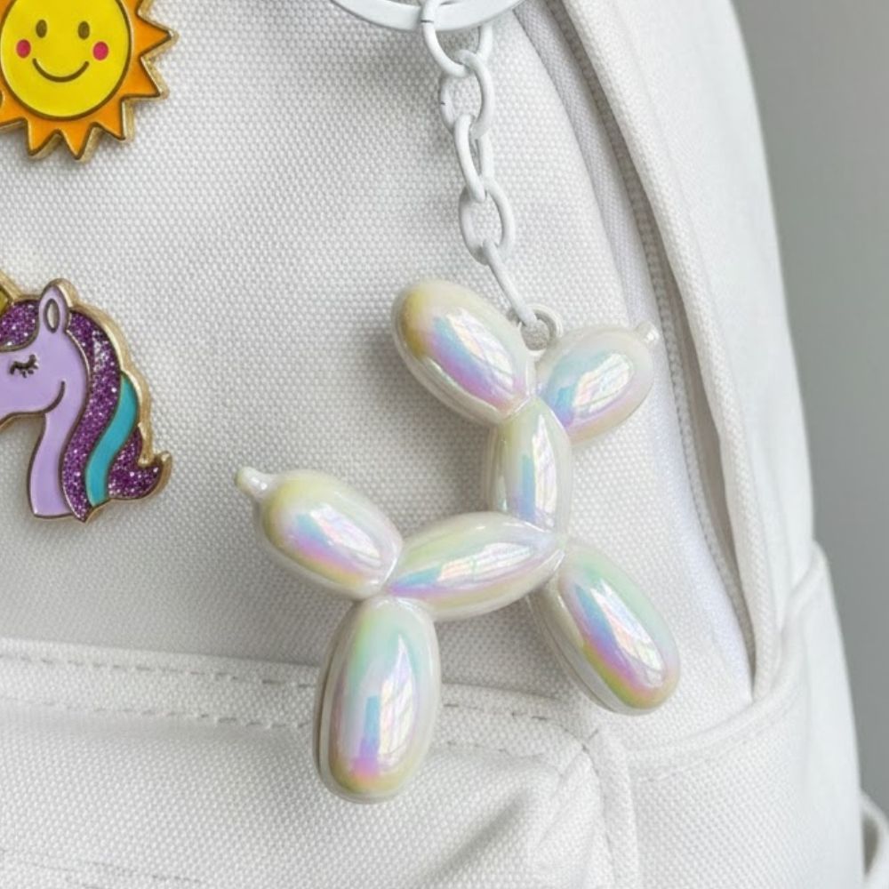 Chaveiro Metal - Cachorro Balão - Branco Furta-Cor - 5x4,5cm - 1 unidade - Rizzo