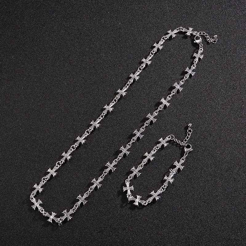Kit Colar corrente cordão + pulseira com pingente de cruz punk swag y2k em Oferta na Shopee