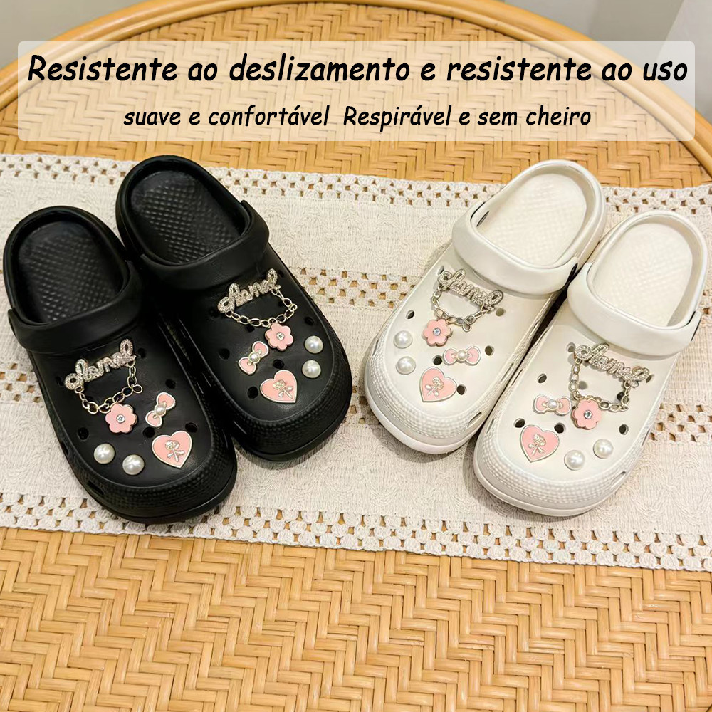 Chinelos de Buraco Sapatos Femininos Babuche Anti-deslizamento Sola Grossa Confortáveis para Praia Botões Removíveis