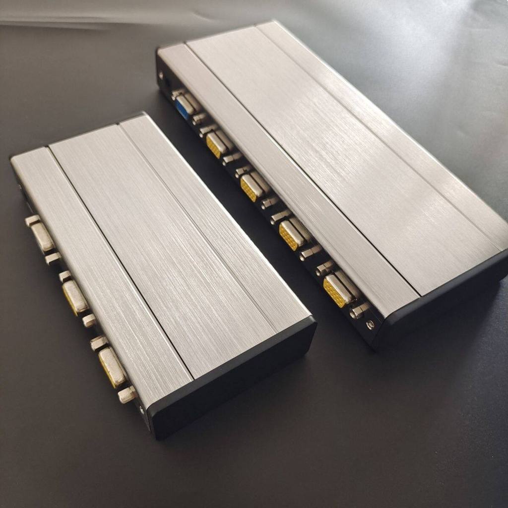 Millcom Computer KVM Switcher Host de computador de 2 portas/4 portas com Display compartilhando um conjunto de teclados