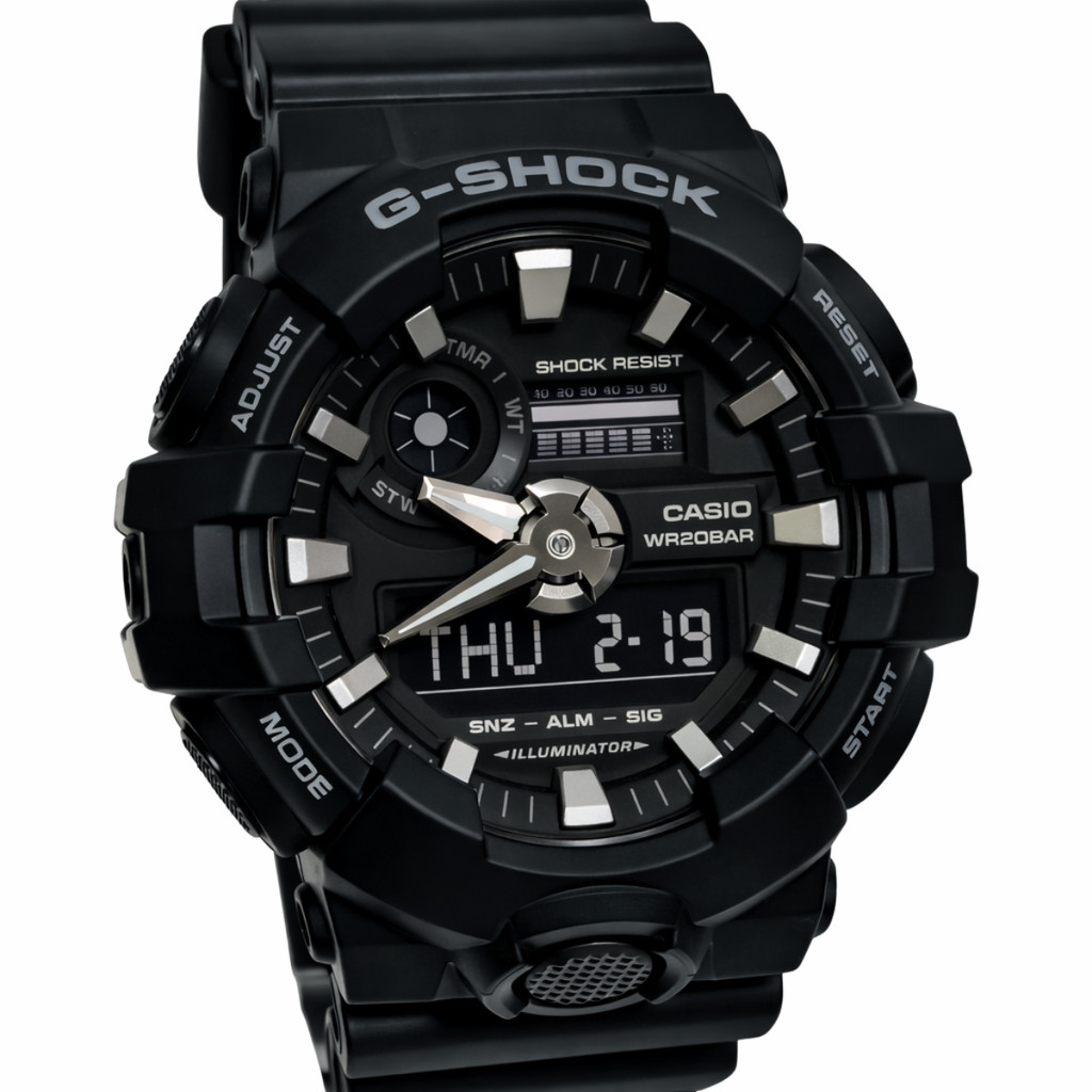 Relógio Casio G-Shock analógico e digital GA-700-1BDR