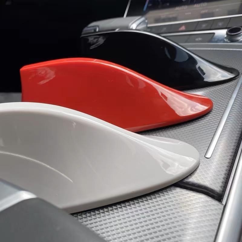 Antena Automotiva 3,0dB Rádio De Barbatana De Tubarão Do Carro Sinal FM Para Todos Carros de Teto Curvado em Oferta na Shopee