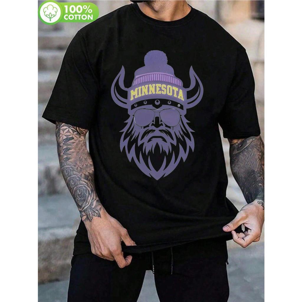Camiseta Masculina Retrô Minnesota - 100% Algodão, Corte Solto com Estampa de Time Roxo e Amarelo, Textura em Microfibra