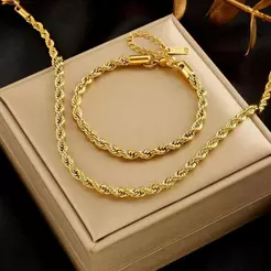 Conjunto Colar e Pulseiras em Aço Inoxidável , com um Design Elegante e Minimalista, Joias Versáteis
