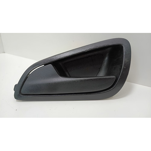 Maçaneta Interna Porta Dianteira Esquerda Ford Ka 2015/2018 Preto Dianteira