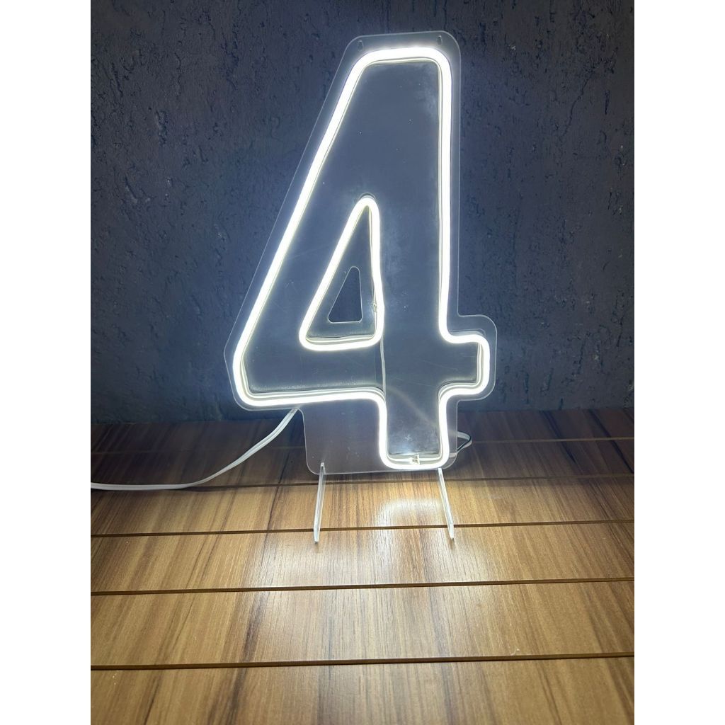Painel Led Neon Números 0 a 9 Acrílico Cristal 30 centímetros altura