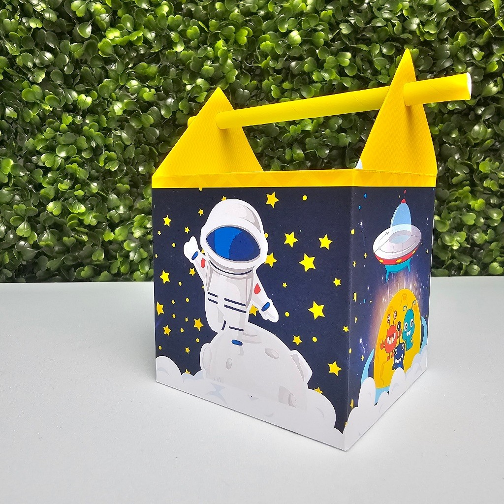 Caixa Canudo ASTRONAUTA - Personalizados - Festa infantil - Aniversário - Lembrancinha
