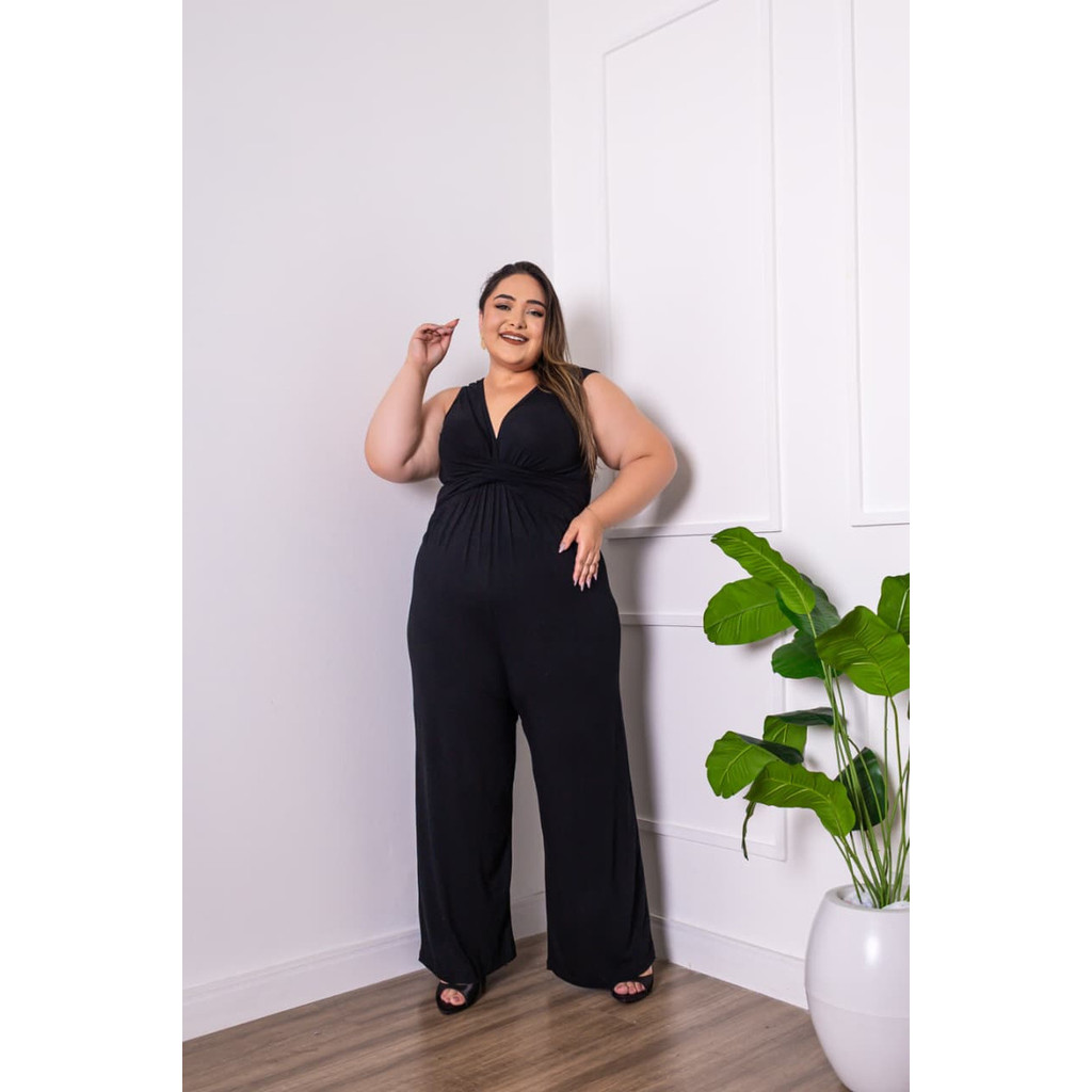 Macacão Plus Size Regata Casual Com Decote Cruzado Barra Flare Lindo Pro Verão