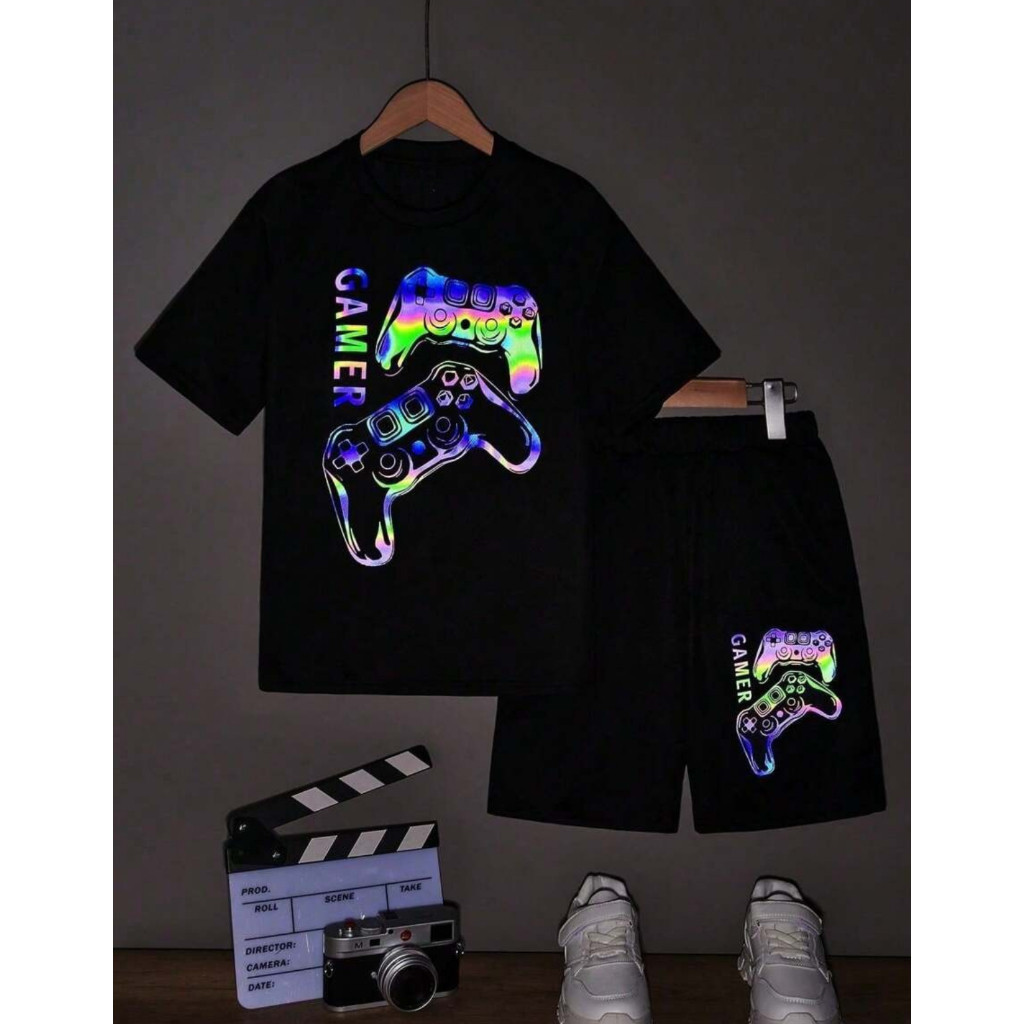 Conjunto Infantil Masculino Gamer Camiseta e Short Estampado Controle Colorido Neon