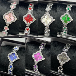 Relógio Feminino Série Trevo de Diamantes 4 em Oferta na Shopee