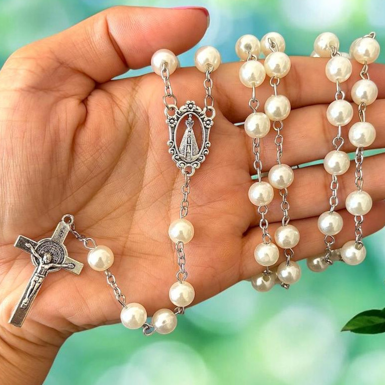 Terço Perola de Nossa Senhora Aparecida - 54 cm + Caixa Acrílica - OFERTA em Oferta na Shopee