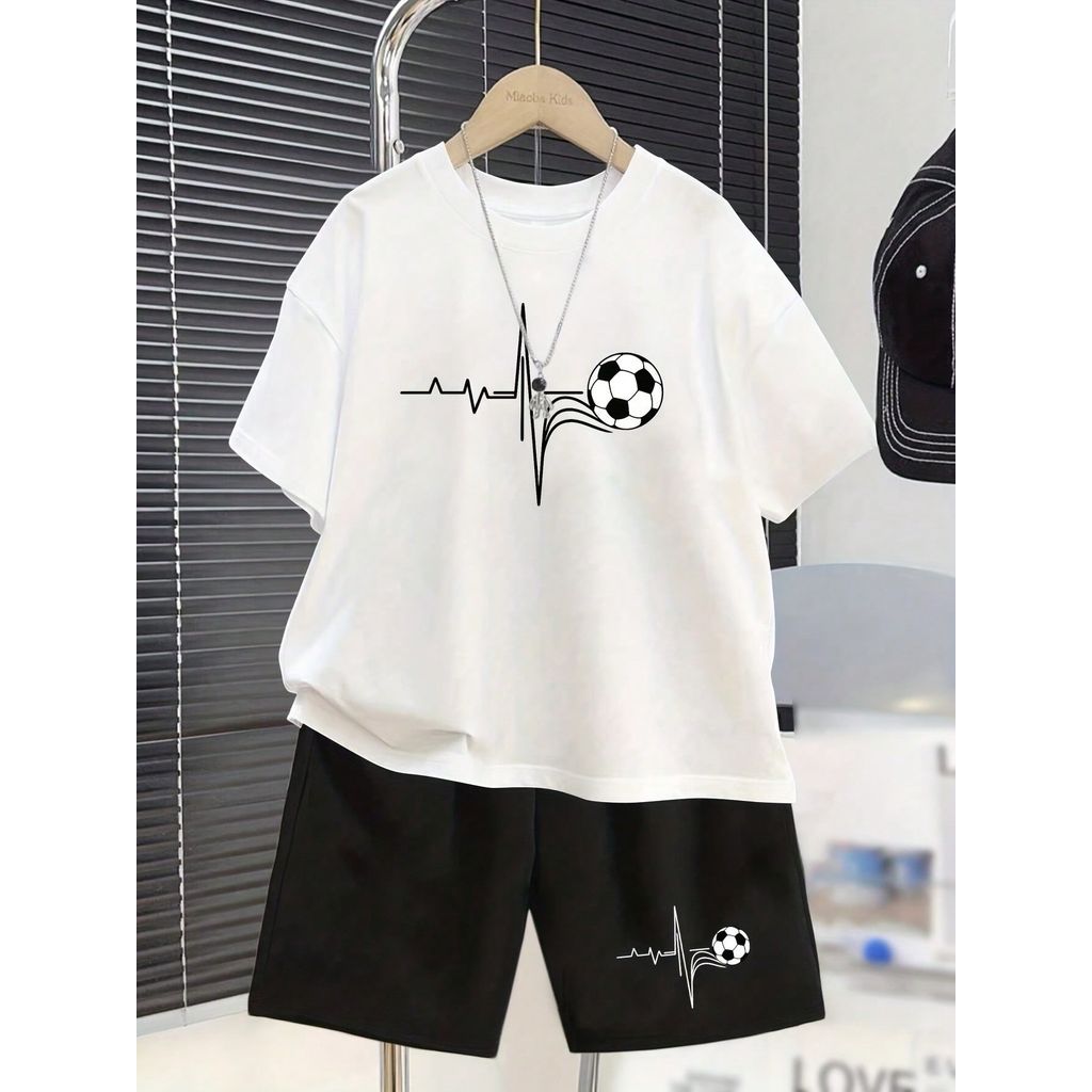 Kit Camiseta Infantil + Bermuda Masculina Juvenil Verão Casual Camiseta Manga Curta com Estampa Coração Futebol Fãs Copa