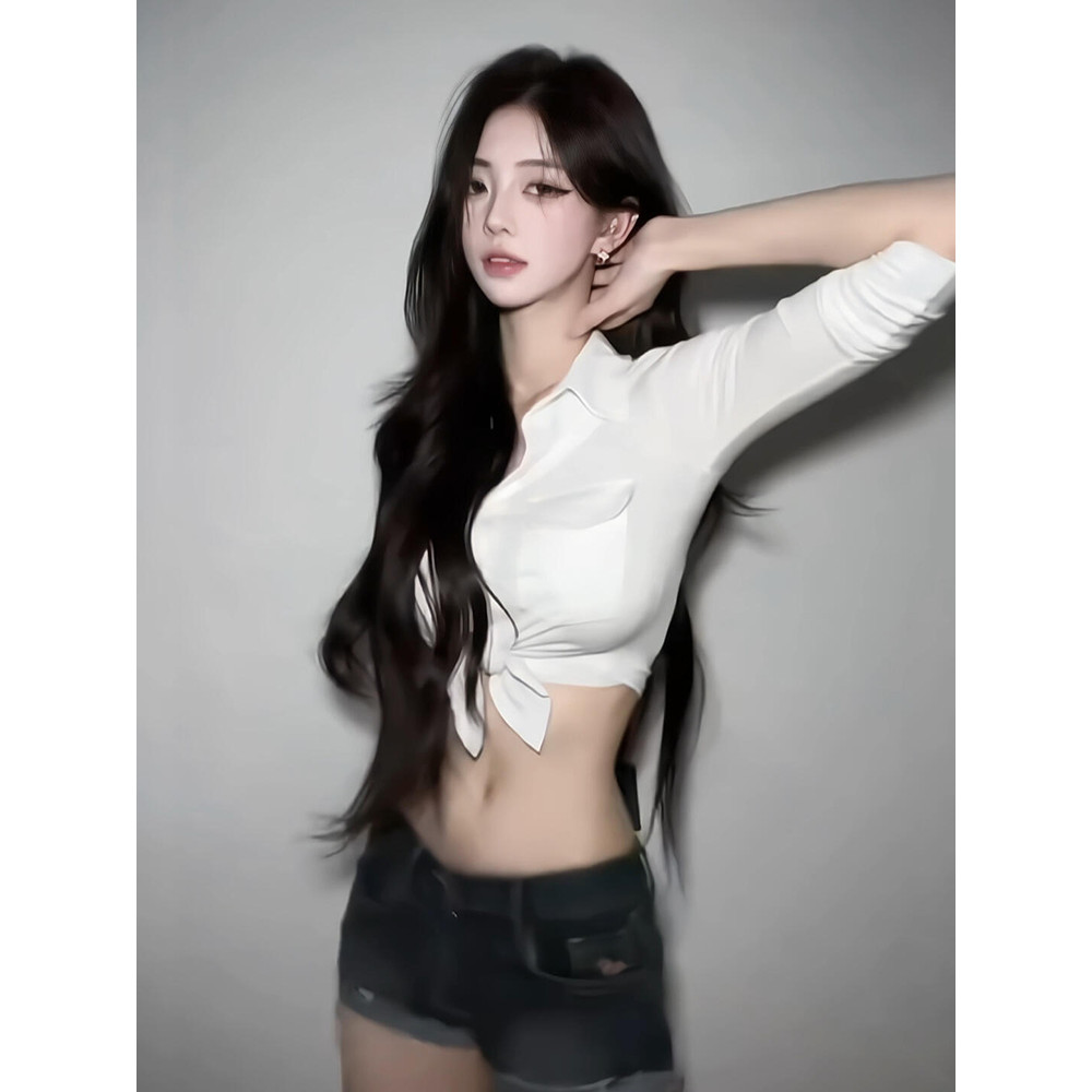 Menina quente magro-ajuste camisa de manga comprida feminina 2026 verão novo estilo de venda quente camisa branca pequen
