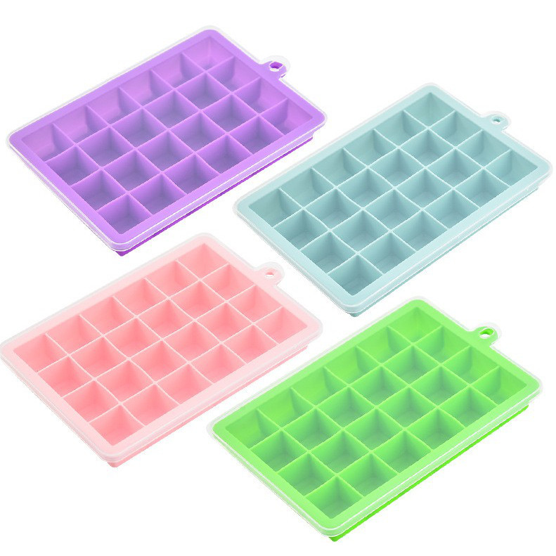 Forma de Gelo em Silicone com Tampa Moldes de 24 Cubos de Gelo Quadrados para Uso Doméstico em Oferta na Shopee