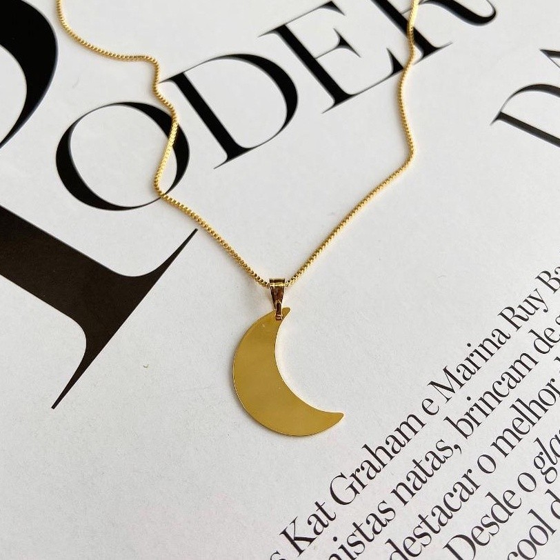Colar Feminino Pingente Meia Lua Banhado a Ouro 18k Banhado / Ouro 18k / Premium / Qualidade Le Bijoux Banhado A Ouro 18