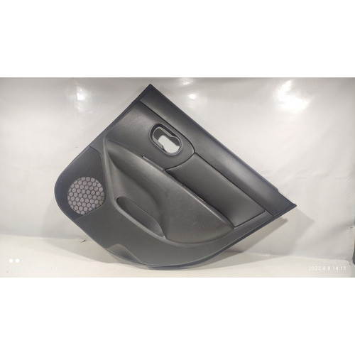 Forro De Porta Traseira Direita Nissan Livina Xgear 2014