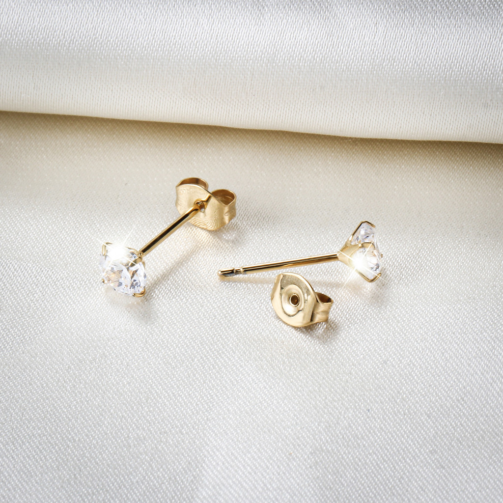 Brinco Piercing Orelha Titânio Redondo Zircônia | Lobulo · foto 2