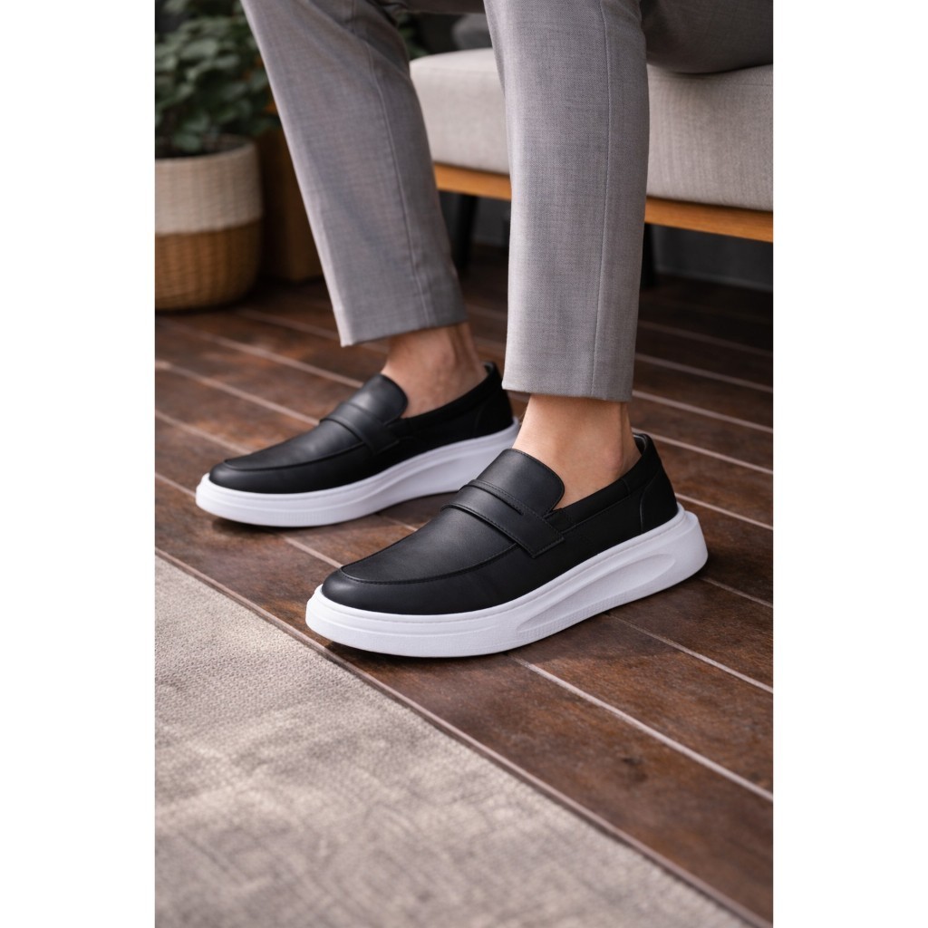 Mocassim Masculino Moderno Slip On Sola Alta Antiderrapante Sapato Social Elegante Confortável