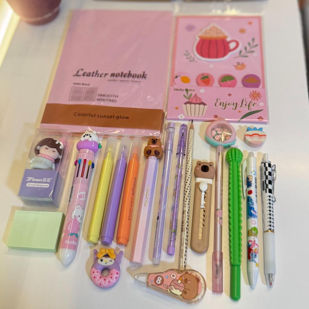 Kit Papelaria Fofa 20 Itens | Caderno A5 + Canetas Fofas + Marcadores e Acessórios em Oferta na Shopee