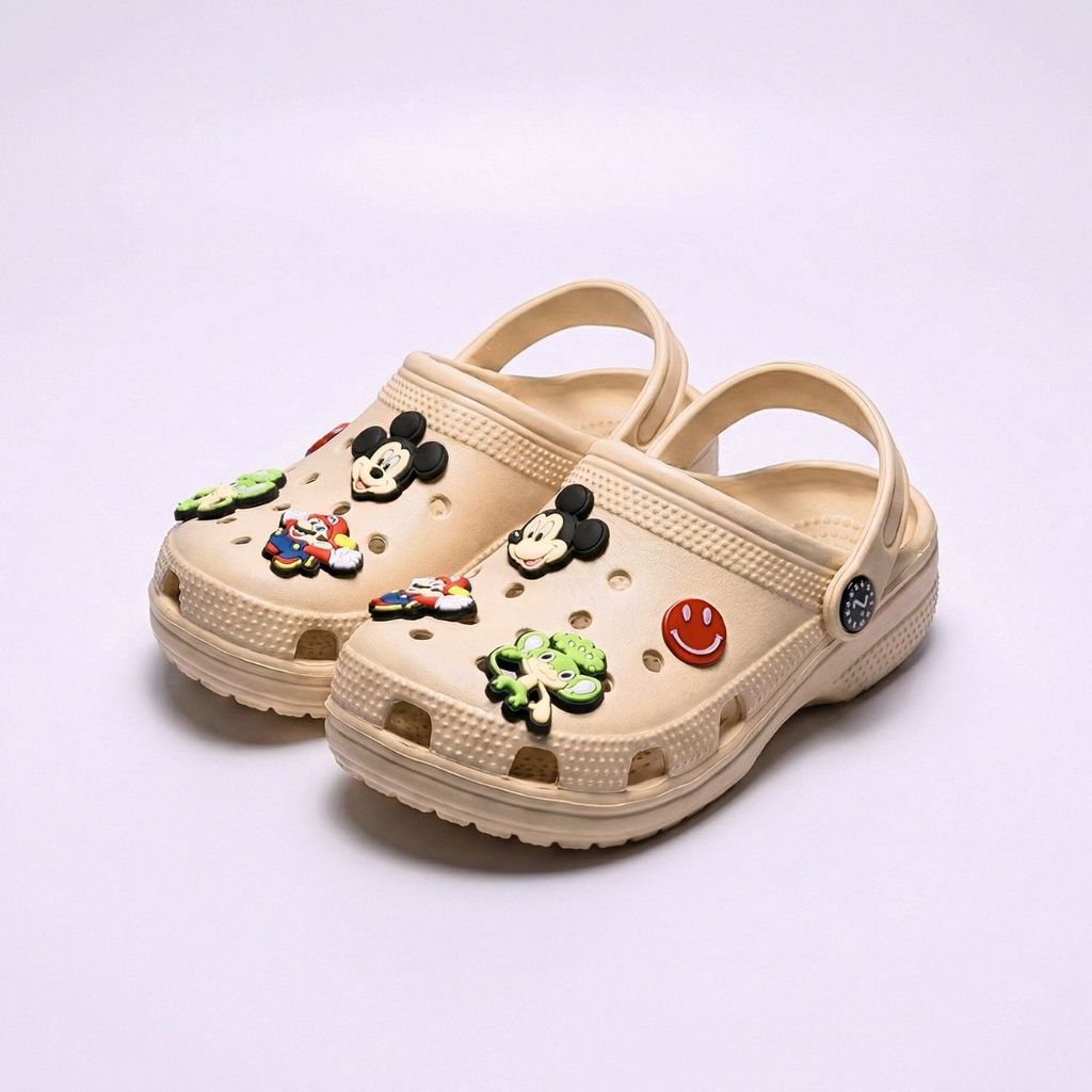 Babuche Sandália Criança Unissex com kit 6 Enfeites Bottons Yvate 1902