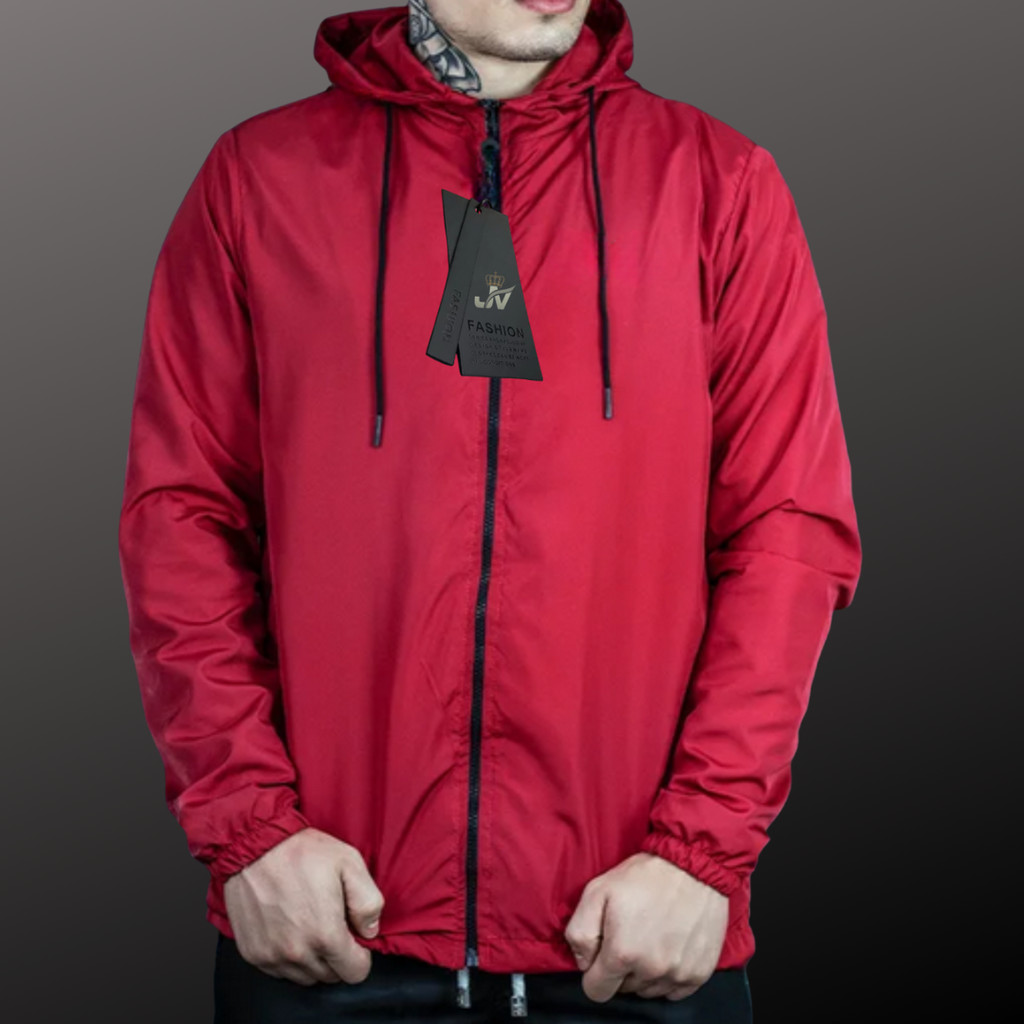 Jaqueta Corta Vento Masculino Vermelho  Leve e Confortável Lisa com Capuz e Bolso e zíper
