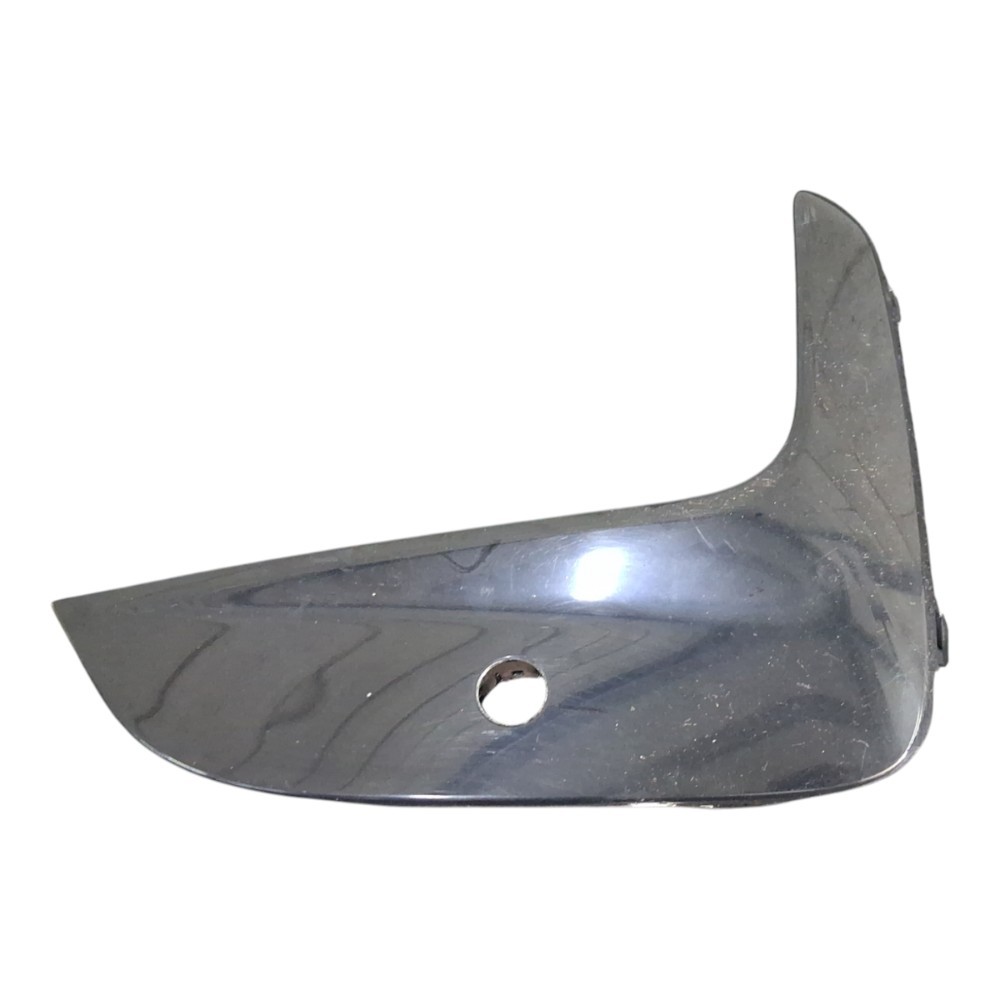 Moldura Grade Farol Milha Dianteiro Direito Bmw 320i 20/25