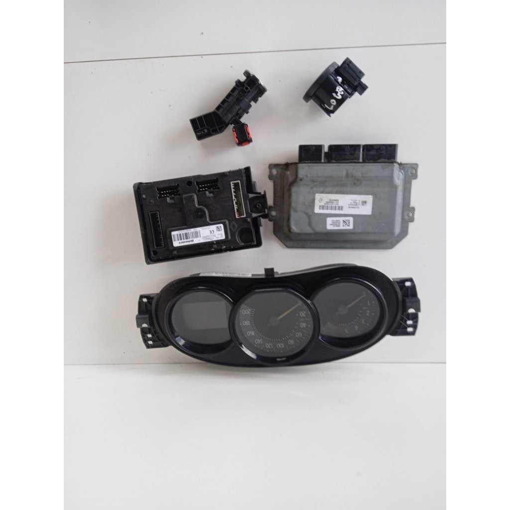 Kit Modulo Injecao Logan 1.0 3Cil 2020 21 [sem Chave]