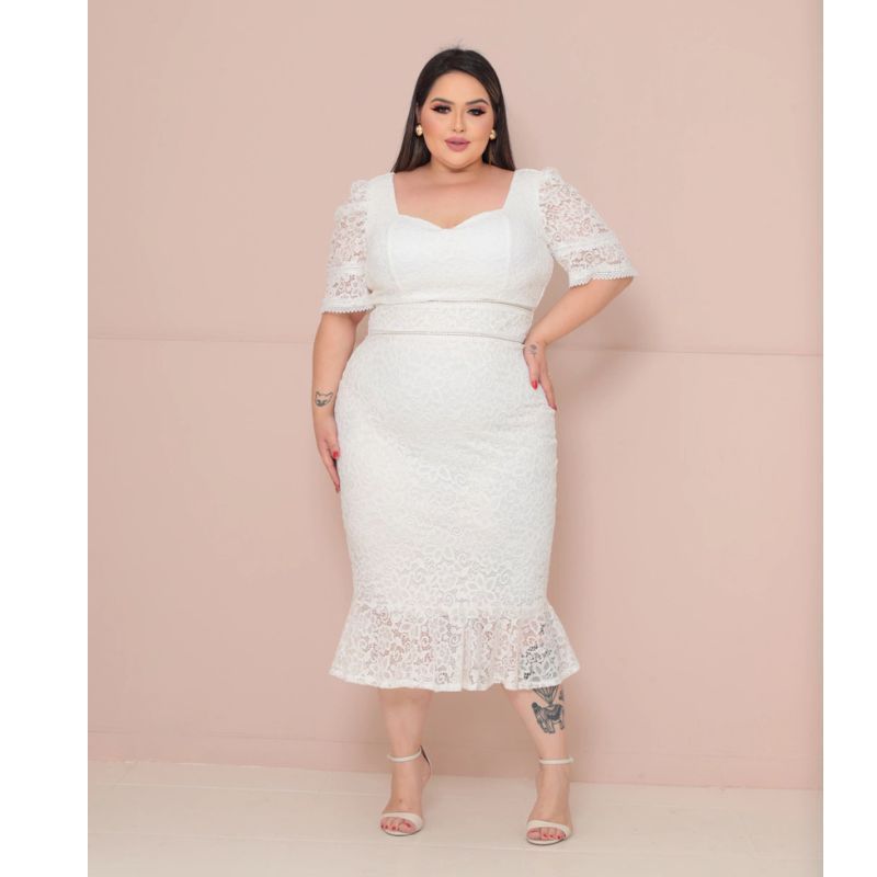 Vestido branco , midi para noiva no civil casamento no civil- jantar de noivado - com decote coracao