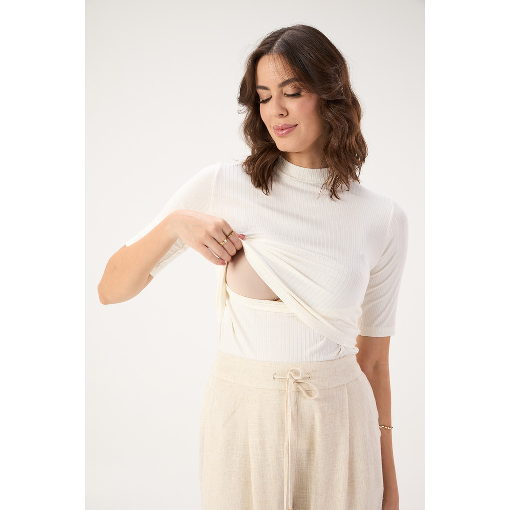 BLUSA DE AMAMENTAÇÃO CANELADA OFF WHITE em Oferta na Shopee