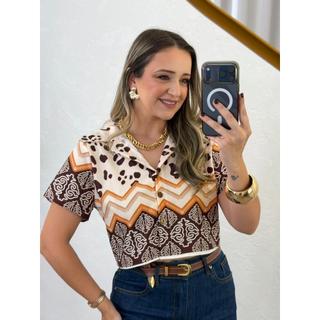 Blusa Feminina Ísis Estampada Camisa Manga Curta Elegante Moda Feminina