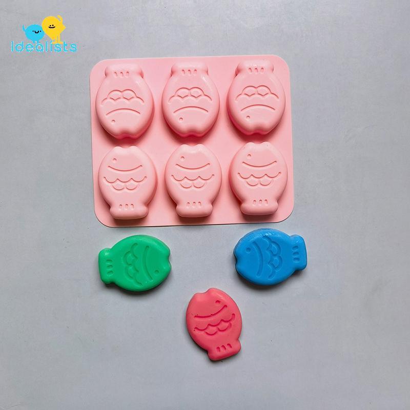 Idealistas 6 Buracos Dos Desenhos Animados Pequeno Peixe Silicone Bolo Molde Artesanal Sabão DIY Pudim De Chocolate Gelé