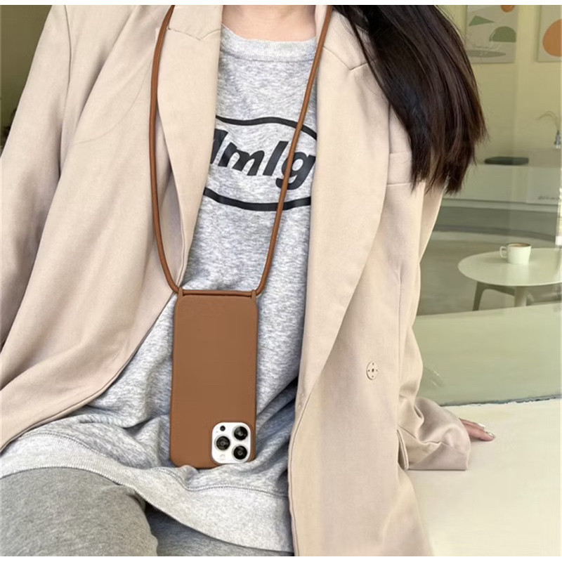 Capa Capinha com Cordão de Veludo Luxo Protetora Aveludada para iPhone 11 12 13 14 15 16 em Oferta na Shopee